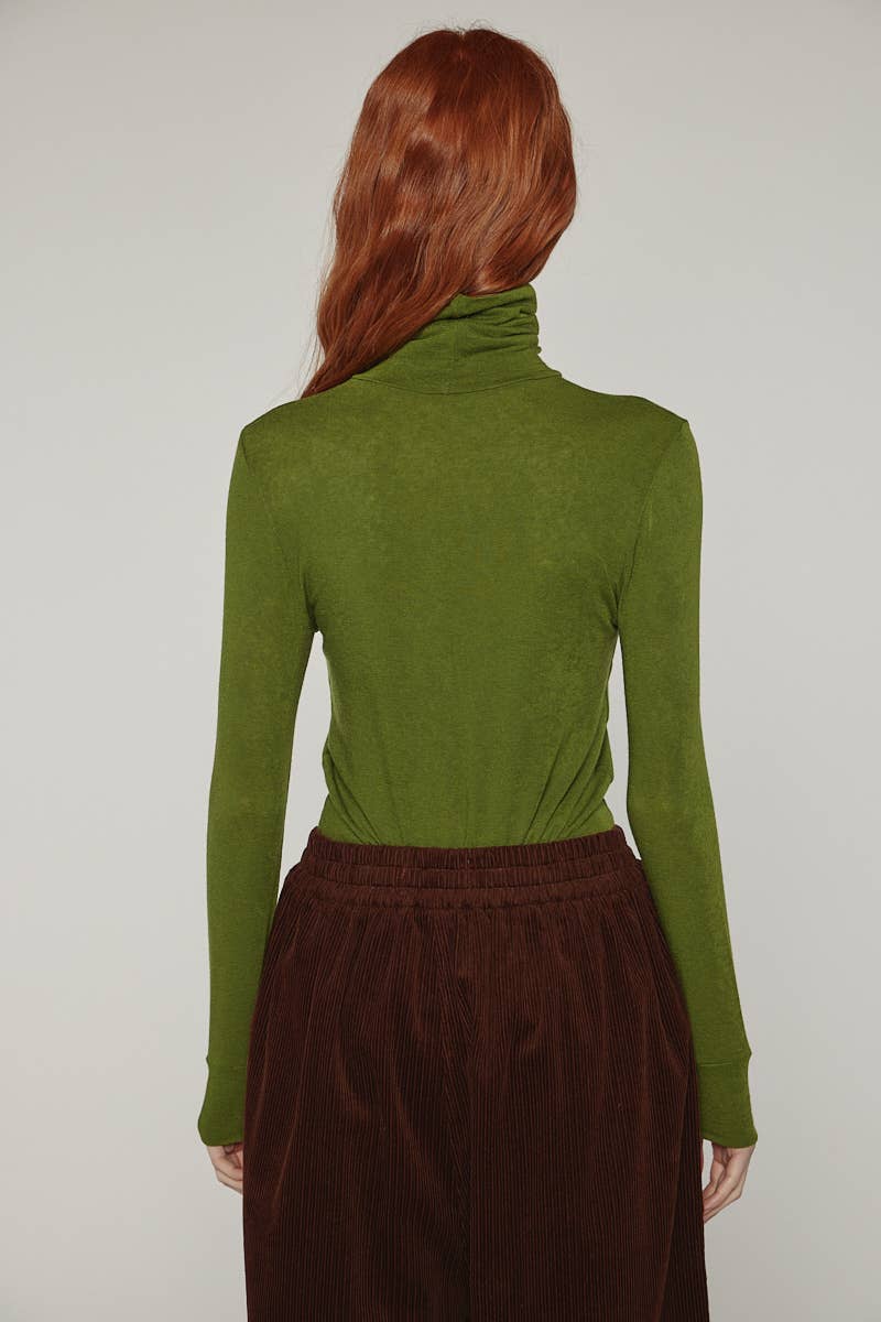 amente - Wool blend lightweight turtleneck: Green / Solid / XS/S