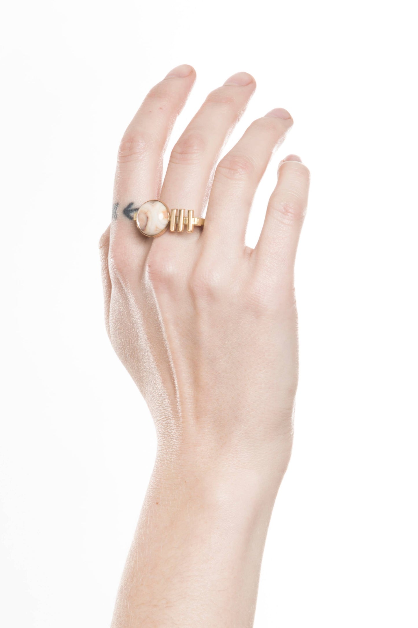 Lindsay Lewis - Ada Ring: 7