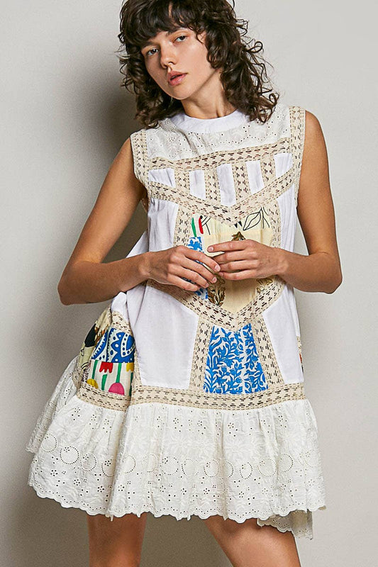 Pol Clothing - Boho Printed Scalloped Edge Eyelet Lace Mini Dress: NATURAL MULTI / L