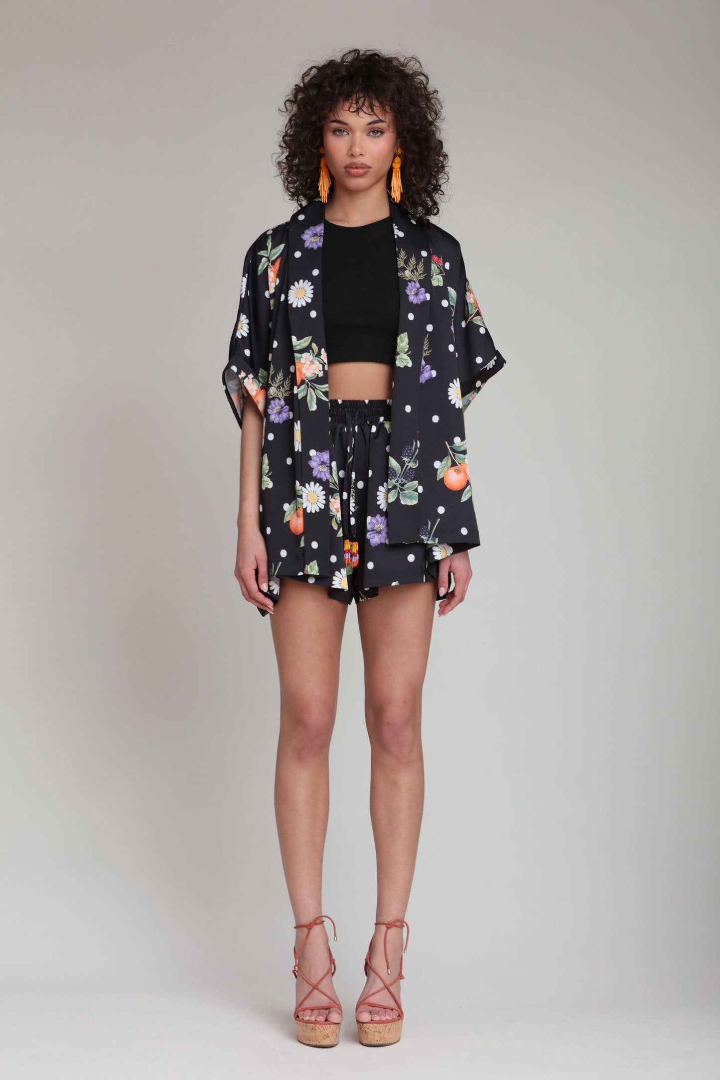 Avec Les Filles - Floral Polka Dot Satin Shorts: Black Scattered Botanical / M