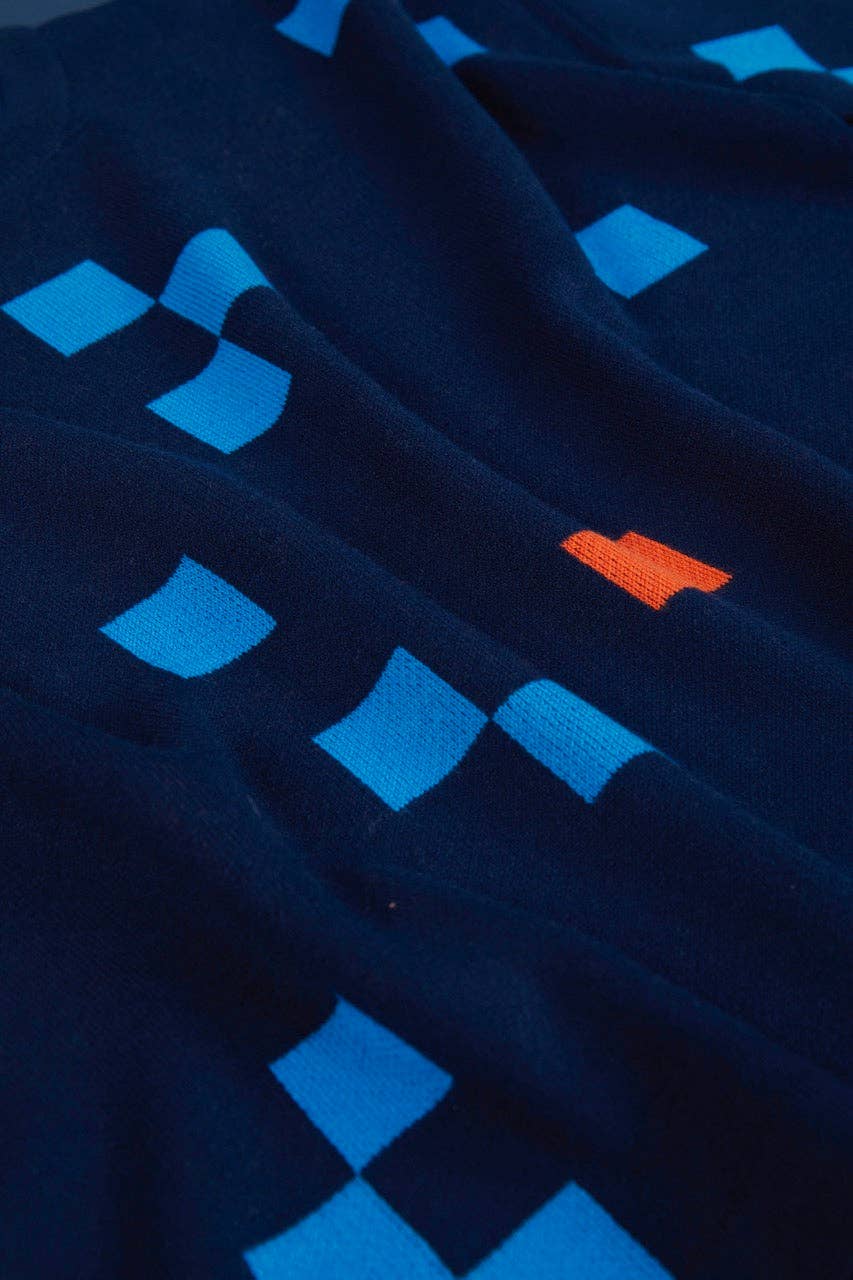 The Endery - Albers Short Sleeve Sweater Tee- Indigo: M/L