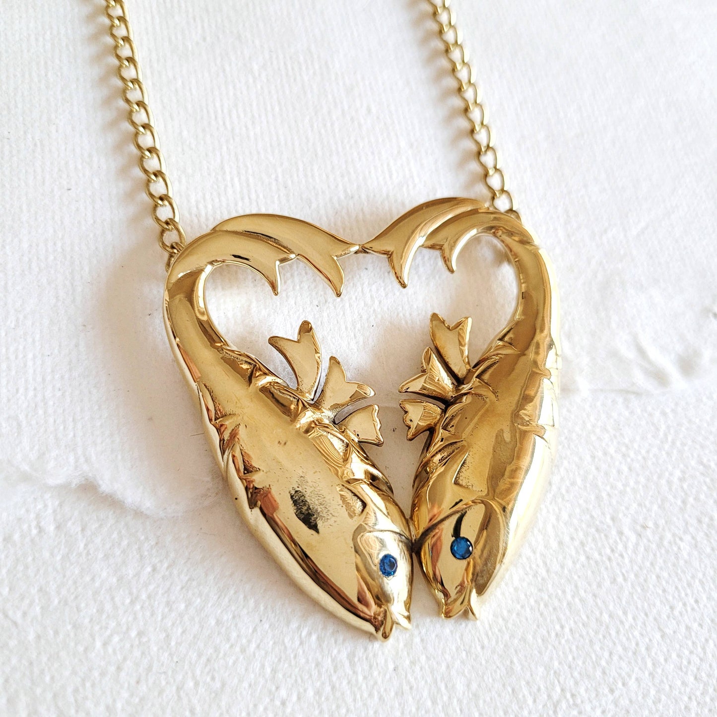 Bisjoux - Brass double fish heart aquamarine pendant Necklace