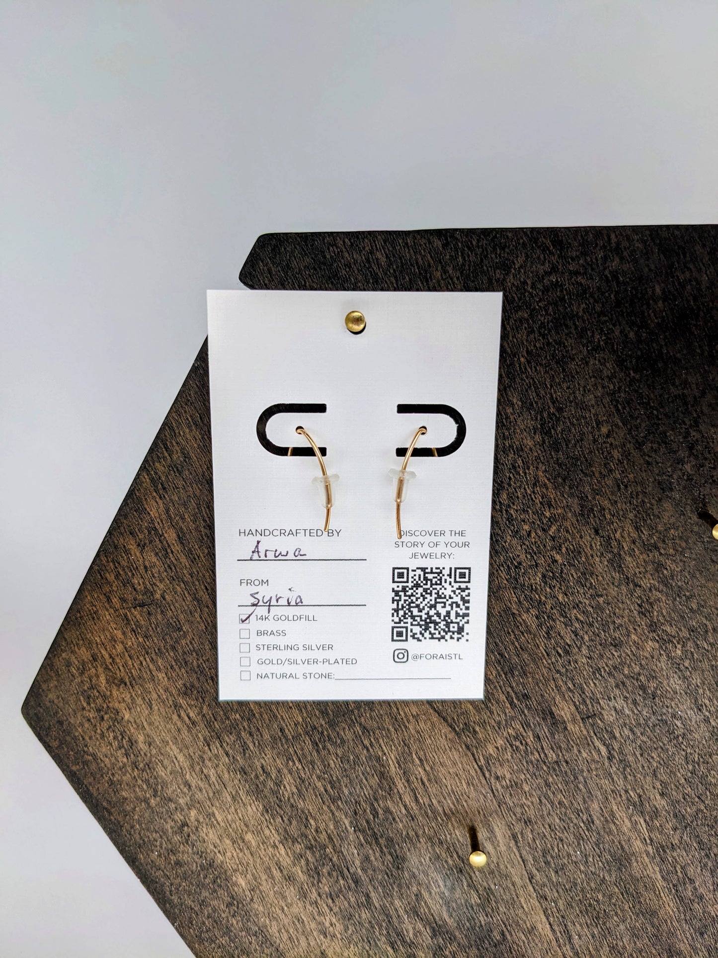 Forai - Qasioun Minimalist Mini-Threader Earrings in 14k Gold Fill