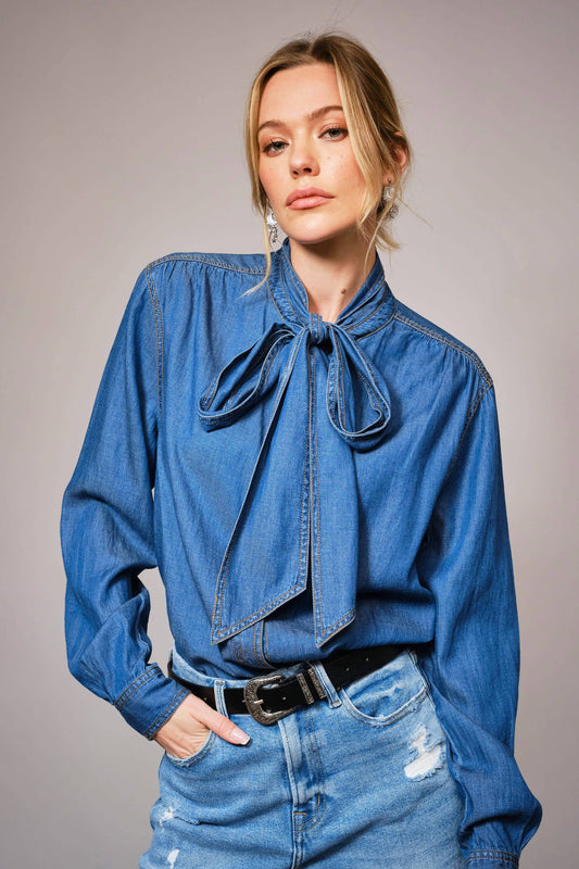 Blue B - 23612T - Tie Neck Hidden Button Chambray Blouse: MEDIUM WASH / S