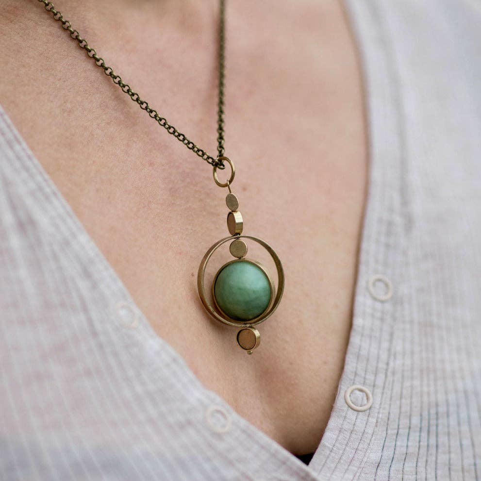 Modern Madini - Big new jade spinner necklace