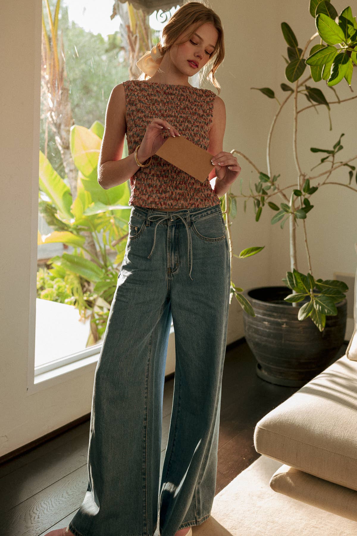 MIOU MUSE - P6402   WIDE LEG DENIM PANTS WITH SELF BELT: DENIM / S