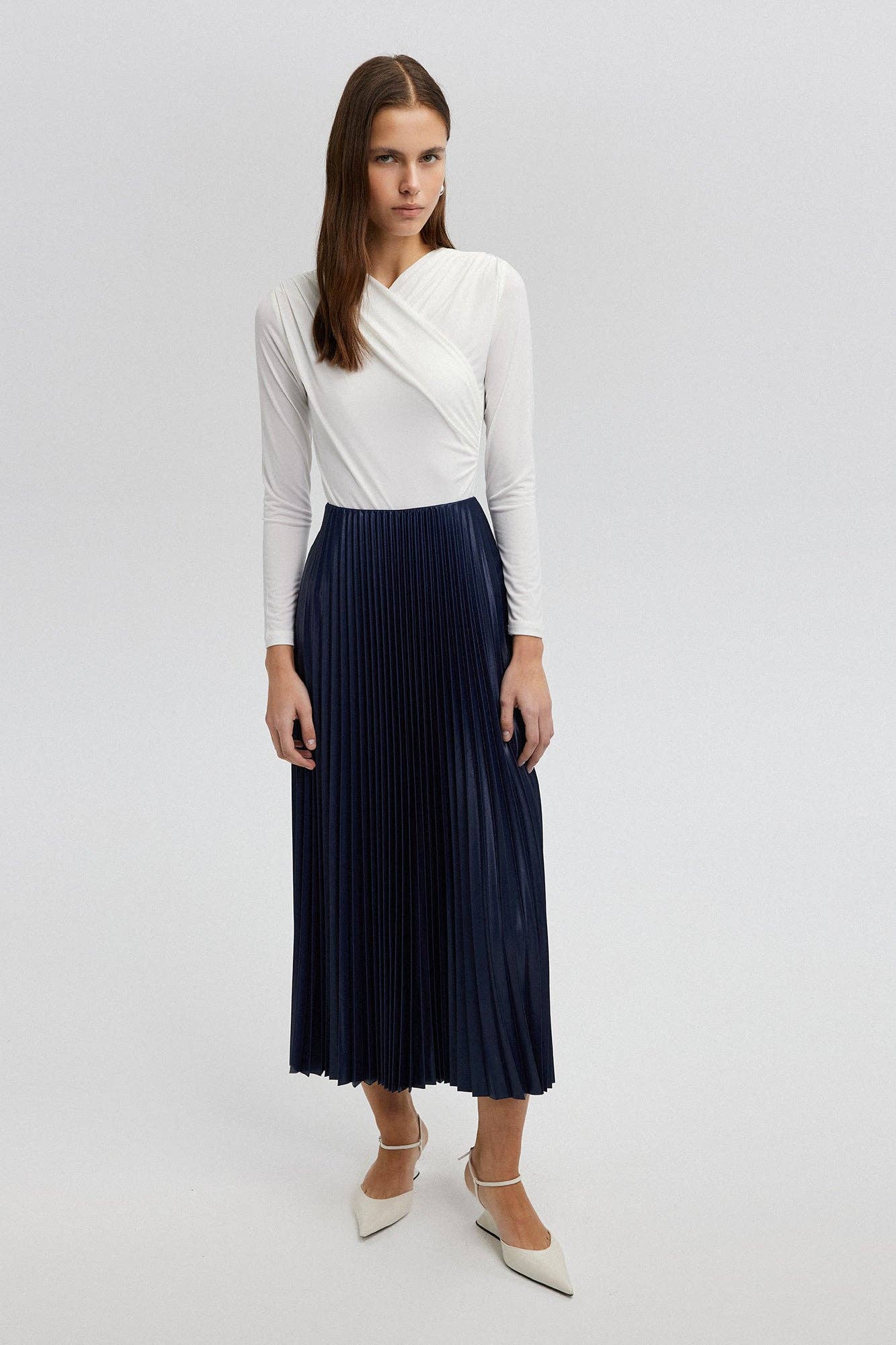 Touché Privé - PLEATED SKIRT - MAXI LENGTH, HIGH WAIST: Navy Blue / Standart