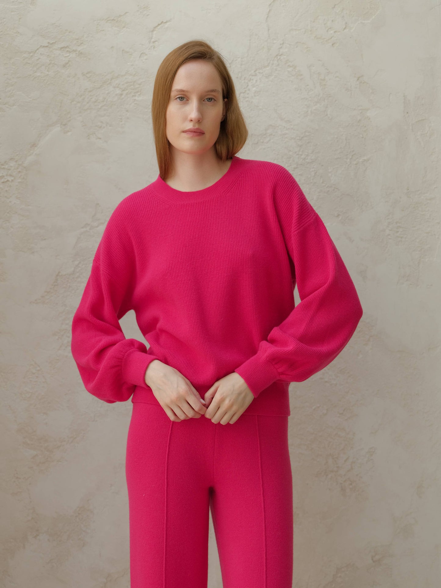 Lèmme - Ribbed crewneck sweater in cashmere blend with balloon sleeves: Ceruleo / M
