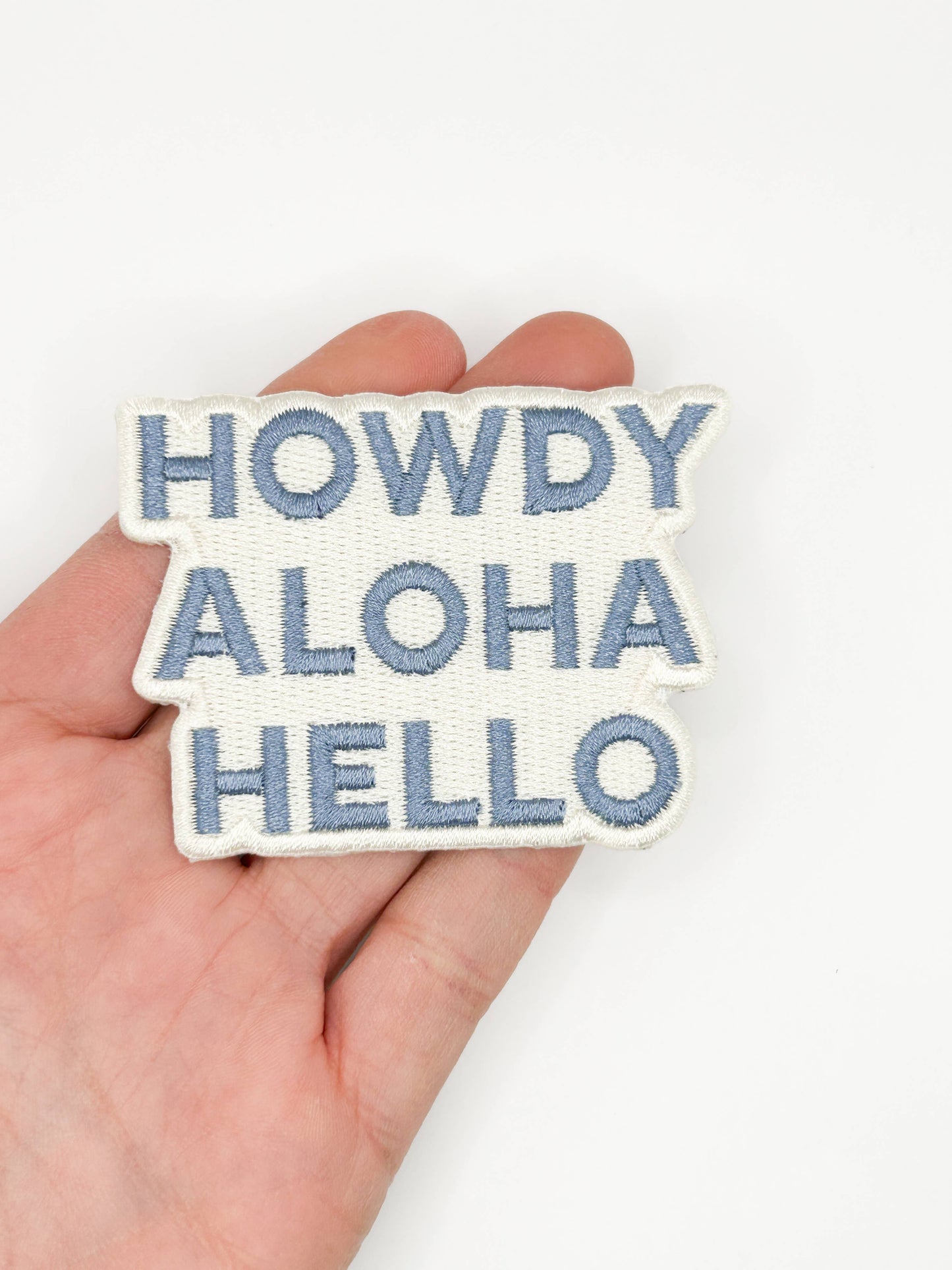 Field Trip Threads - Howdy Aloha Hello Embroidered Patch – Greeting Patch, Travel