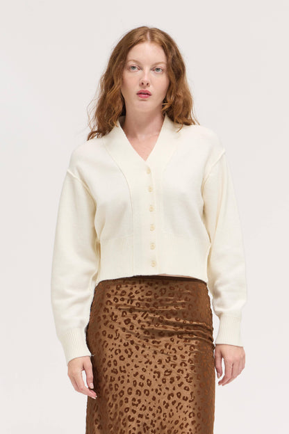 Grade & Gather - 80562 - V-NECK CARDIGAN: AUBERGINE / Contemporary / SM