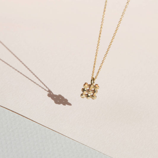 Lindsay Lewis - Crosshatch Necklace: 16"