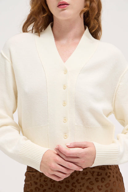 Grade & Gather - 80562 - V-NECK CARDIGAN: AUBERGINE / Contemporary / SM