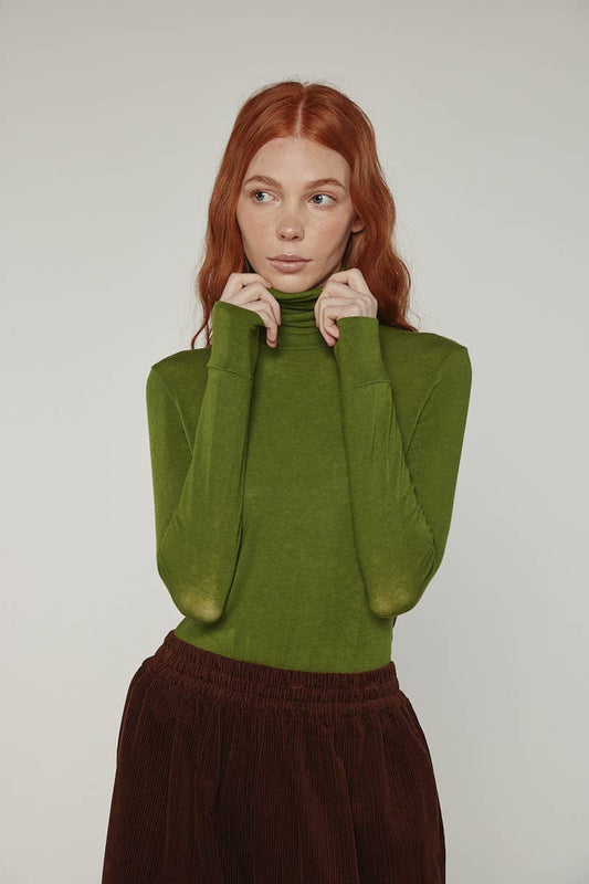 amente - Wool blend lightweight turtleneck: Green / Solid / XS/S