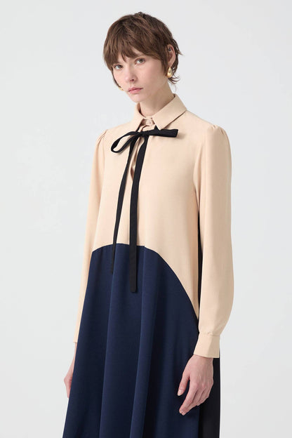 Touché Privé - CREPE TIE NECK MAXI DRESS - MODEST COLORBLOCK ELEGANCE: Navy Blue / L