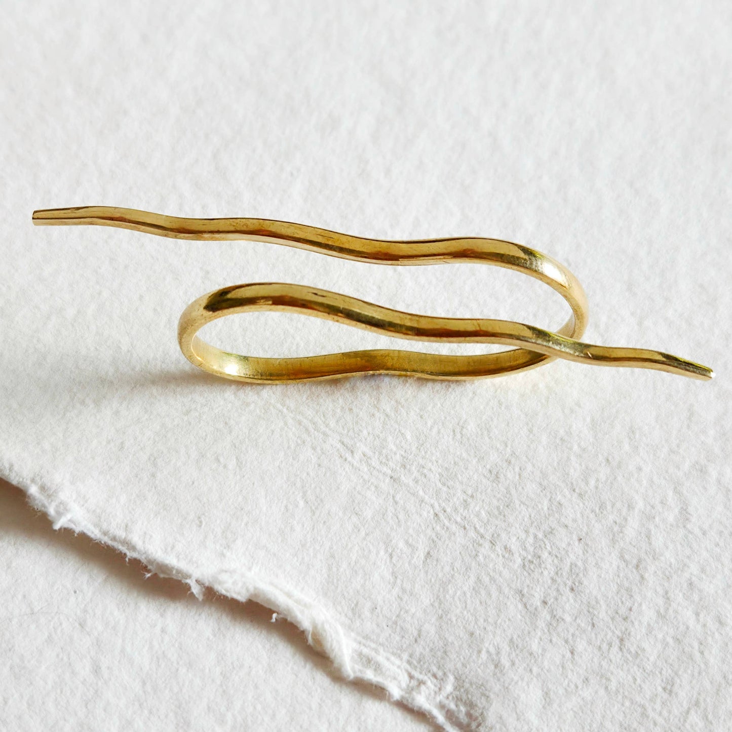 Bisjoux - Brass double finger Barbed Wire handmade Ring