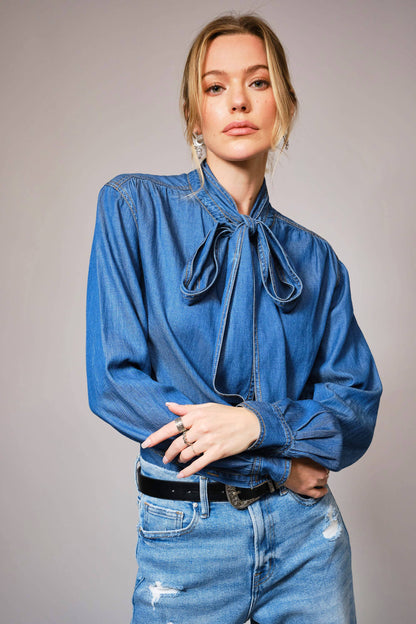 Blue B - 23612T - Tie Neck Hidden Button Chambray Blouse: MEDIUM WASH / M