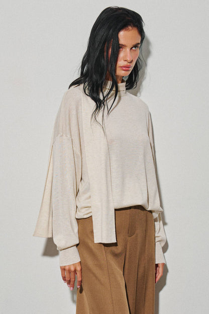 BEIGE BOTANY - M0009T LADIES KNIT PULLOVER SWEATER W/ SCARF: Oat / SM