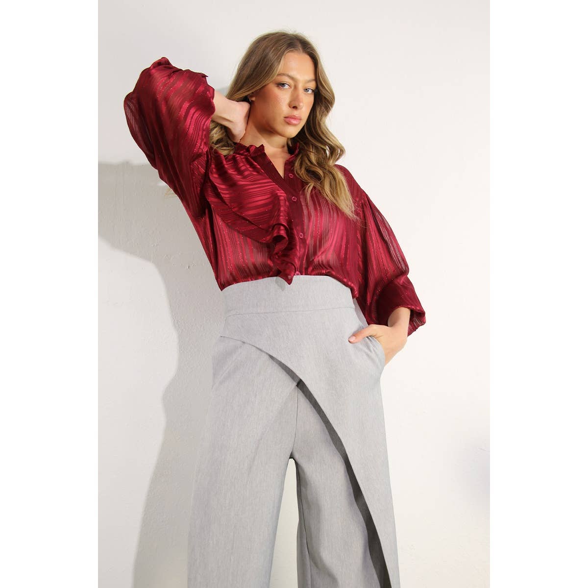 Mulla - Ruffle Blouse - Regular Fit: VANILLA / M