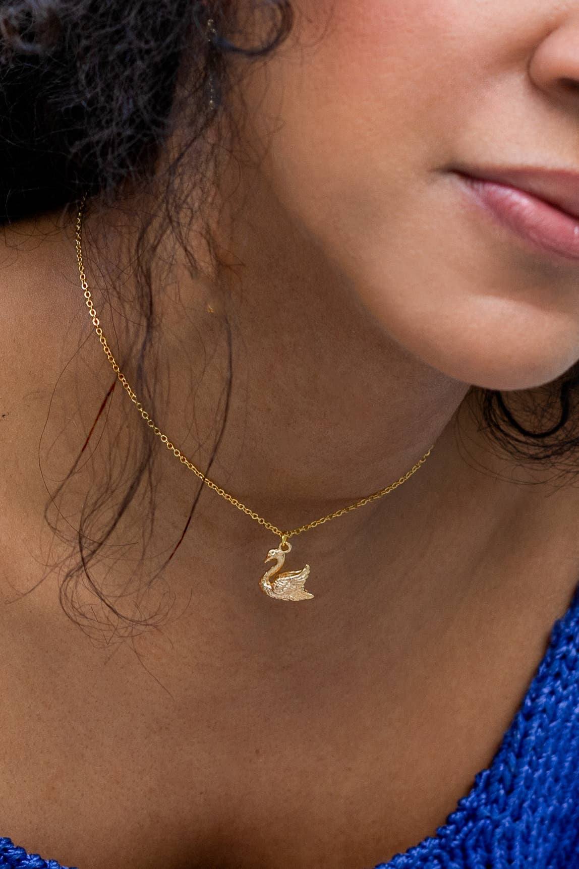 Peter and June - Swan Lake Necklace - 18K Gold Plated / Silver Rhodium Plated: Gold Plated