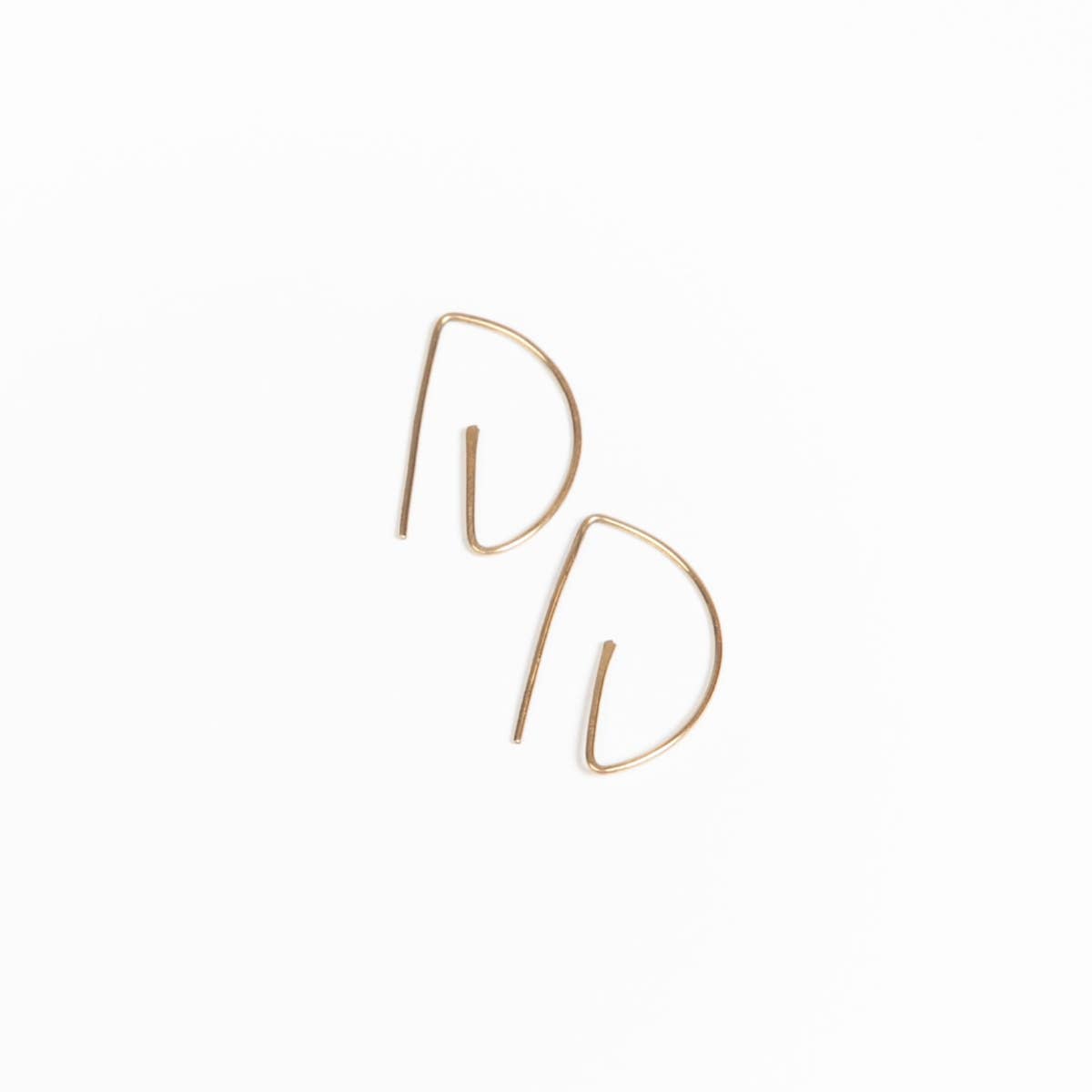Forai - Half Moon Threader Hoop Earrings in 14 Karat Gold Filled