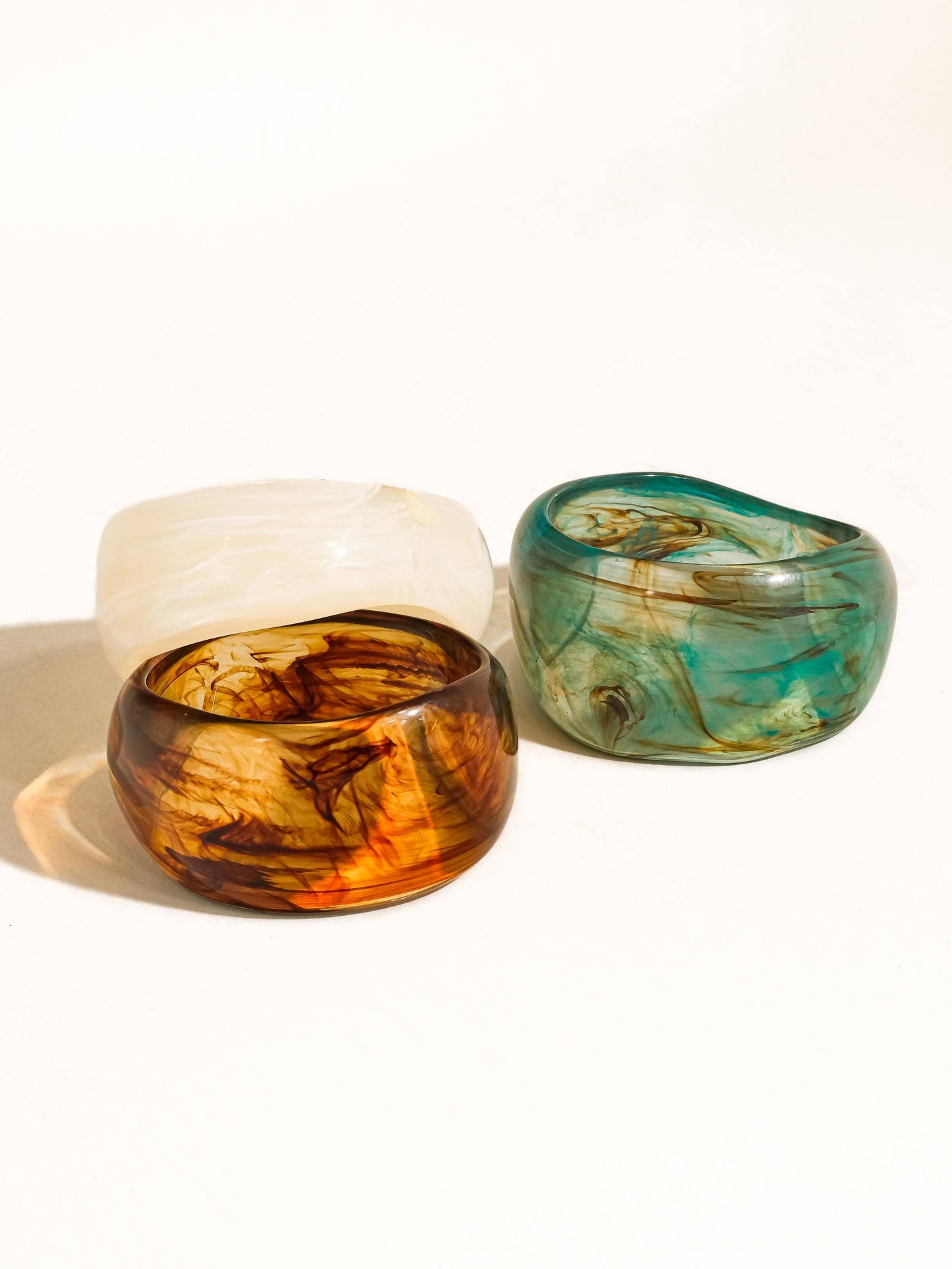 Flânerie by MAIQ - Caelia Modern Bold Statement Resin Bangle: Brown