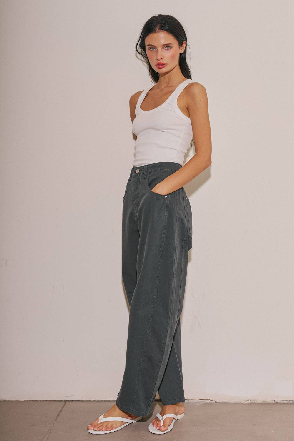 BEIGE BOTANY - A4108P-1 LADIES WOVEN COTTON WIDE LEG BARREL PANTS: Vintage Navy / M