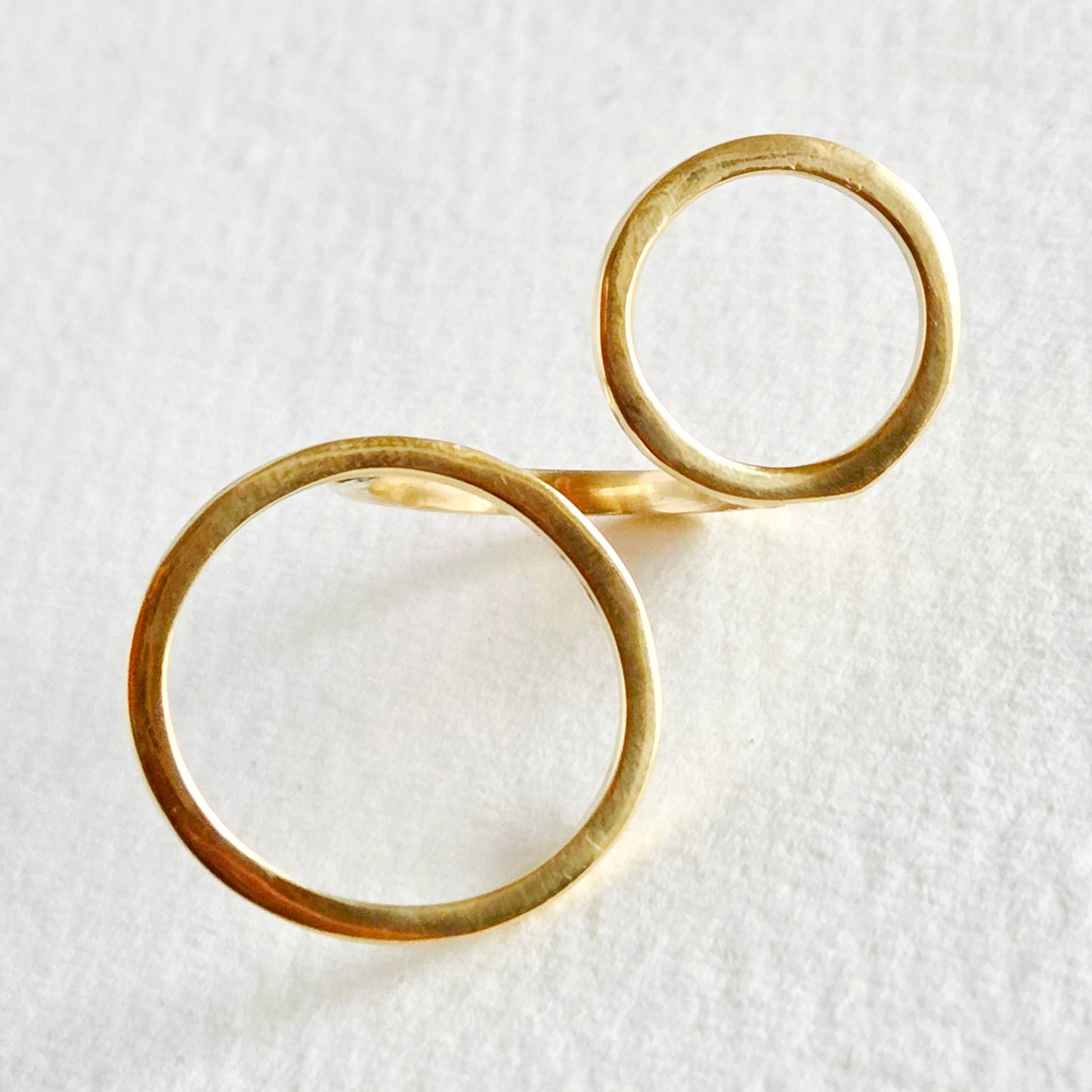 Bisjoux - Brass ring open circle adjustable handmade double ring