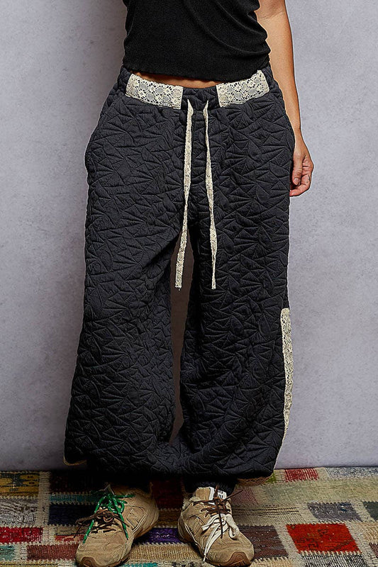 Pol Clothing - Vintage washing solid trim quilted knit jogger pants: CHARCOAL / M