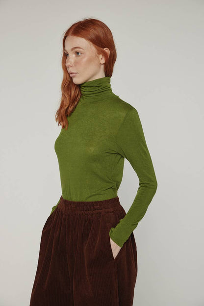 amente - Wool blend lightweight turtleneck: Green / Solid / XS/S