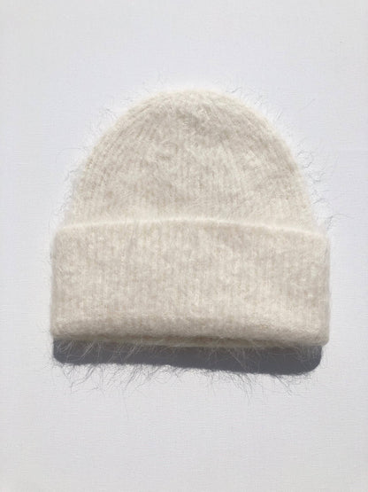 Billy Bamboo - ALPACA FLUFFY BEANIE: Mushroom