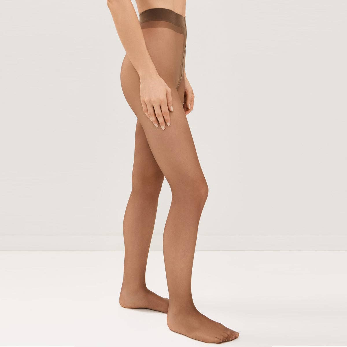 Stems socks & tights - Avery Sheer 10 Tights: Red / S