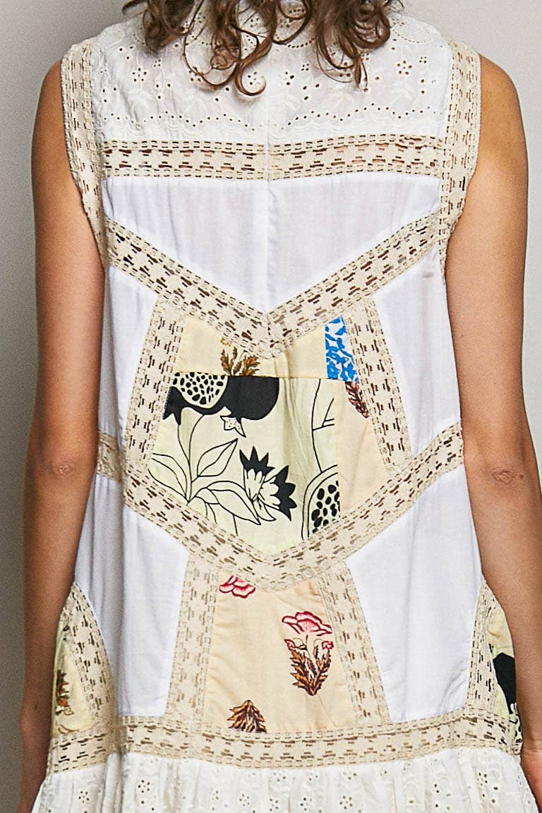 Pol Clothing - Boho Printed Scalloped Edge Eyelet Lace Mini Dress: NATURAL MULTI / L