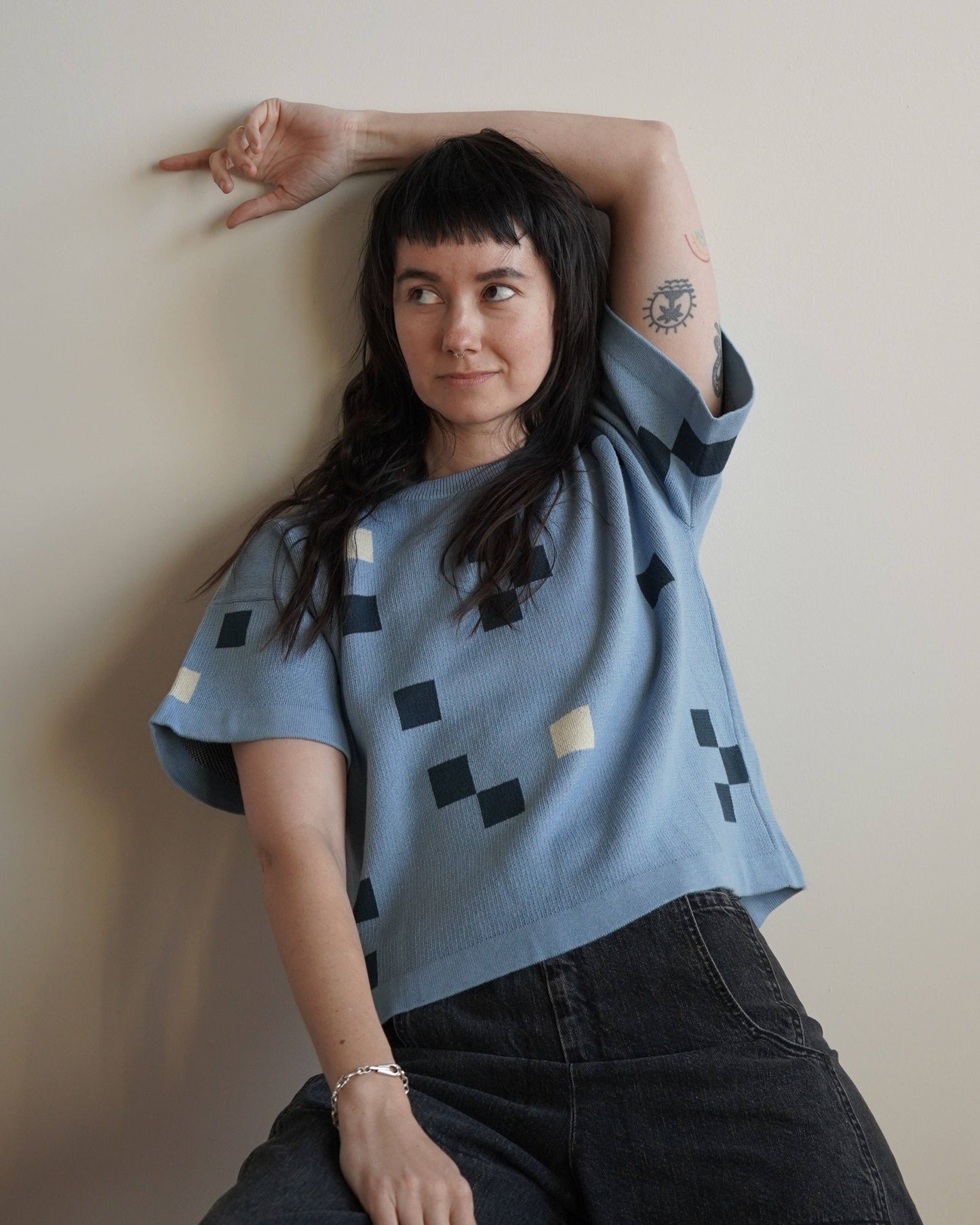 The Endery - Albers Short Sleeve Sweater Tee - Larimar: XS/S