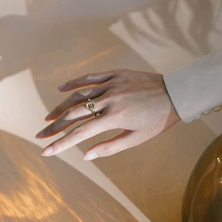 Lindsay Lewis - Ivan Ring: 7