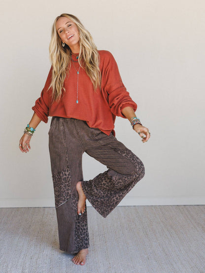 Three Bird Nest - Brayden Oversized Pullover - Rust: Rust / XL