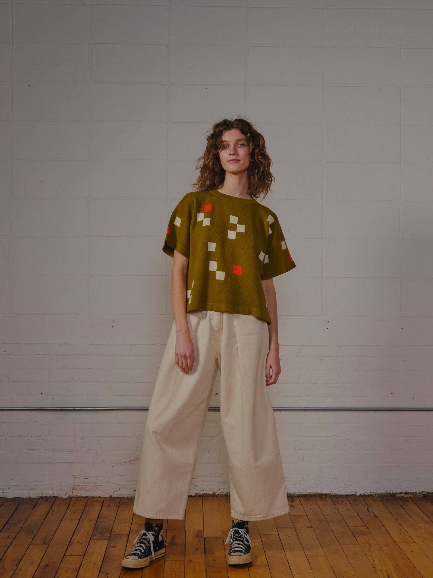 The Endery - Albers Short Sleeve Sweater Tee - Avocado: XS/S