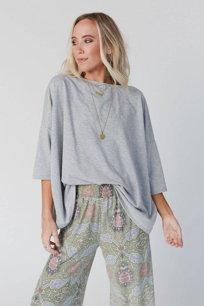 Three Bird Nest - Cozy Cool Oversized Tee - Heather Gray: L