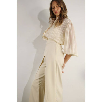 Mulla - Ruffle Blouse - Regular Fit: VANILLA / M