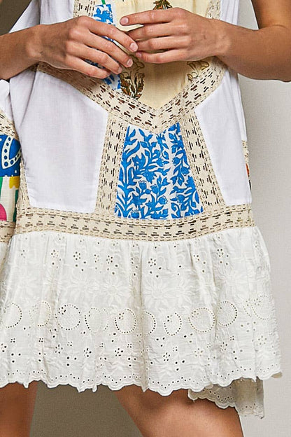 Pol Clothing - Boho Printed Scalloped Edge Eyelet Lace Mini Dress: NATURAL MULTI / L