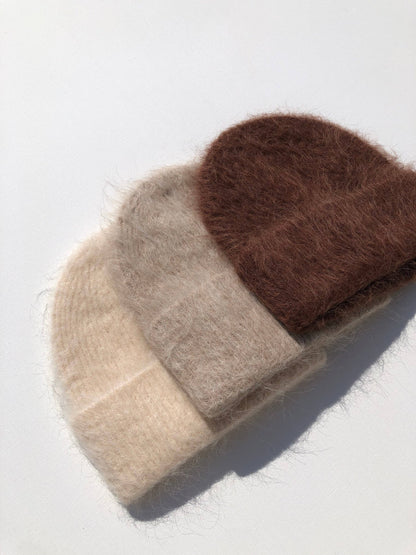 Billy Bamboo - ALPACA FLUFFY BEANIE: White