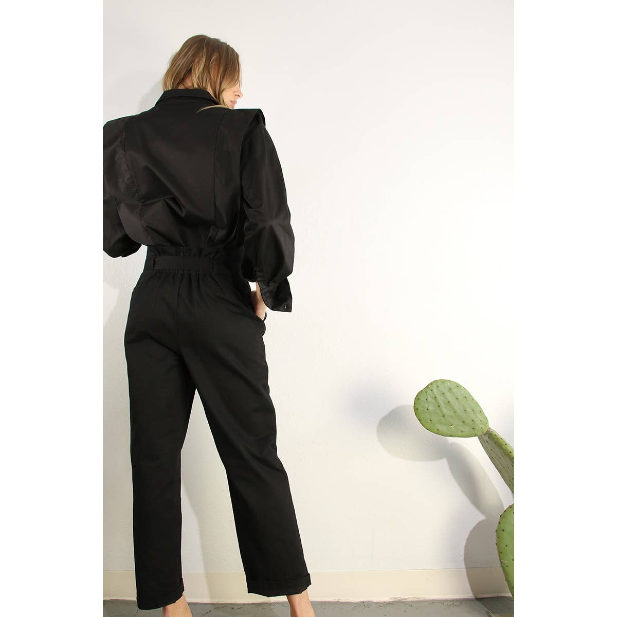 Mulla - SHOULDER LINE FOLD SHIRTS: BLACK / M