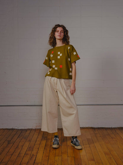 The Endery - Albers Short Sleeve Sweater Tee - Avocado: XS/S