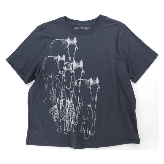 Supermaggie @ Faire - Horses Gwenn Heavyweight Tee: Off Black / Md