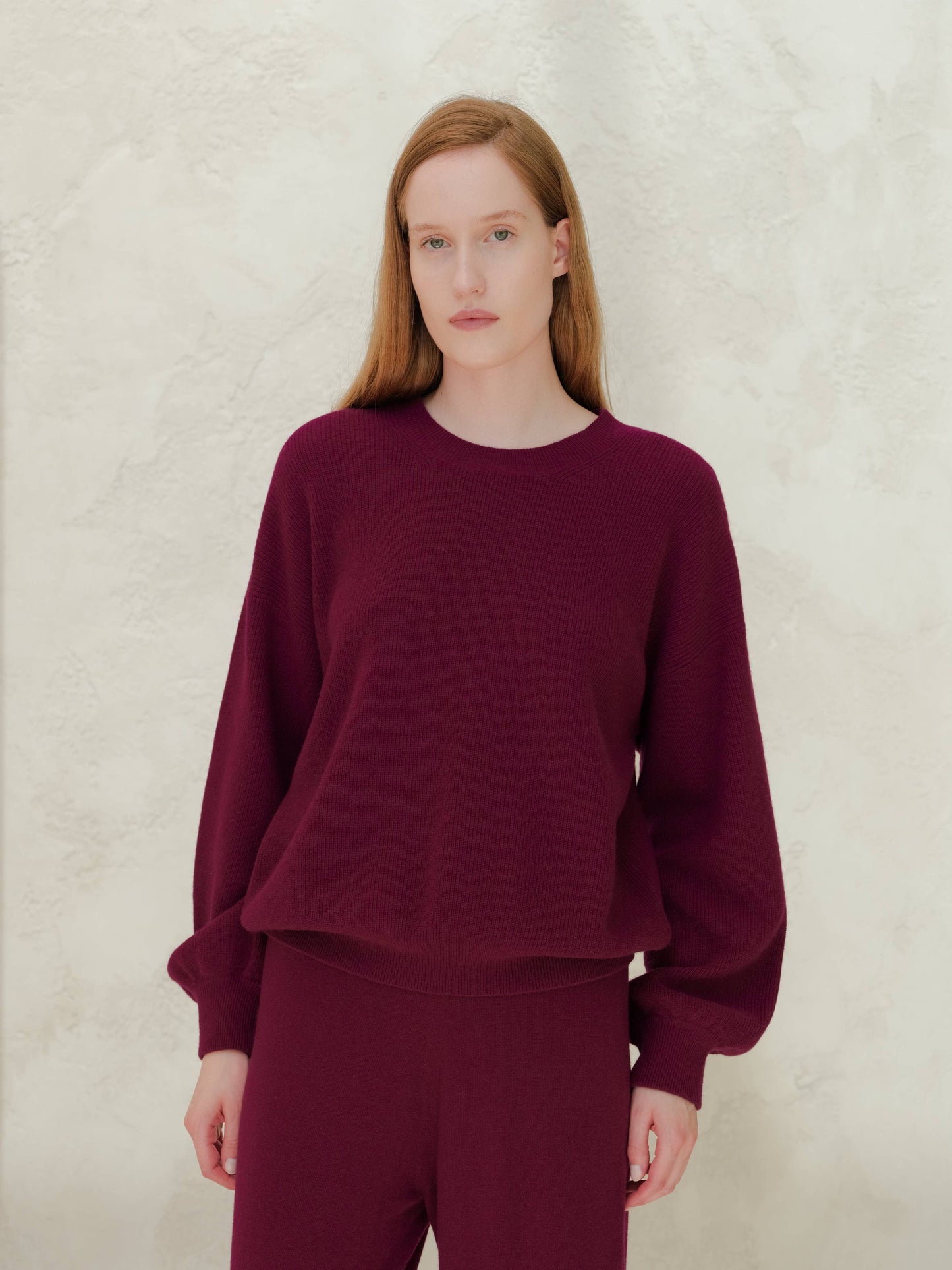 Lèmme - Ribbed crewneck sweater in cashmere blend with balloon sleeves: Ceruleo / M