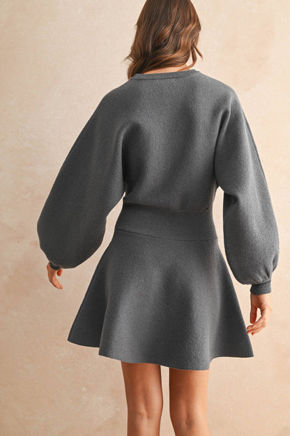 MIOU MUSE - D2660   BALLON SLEEVE SWEATER DRESS: MAROON / S