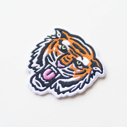 Union Made - Bengal Tiger Face Embroidered Iron on Patch: Yes