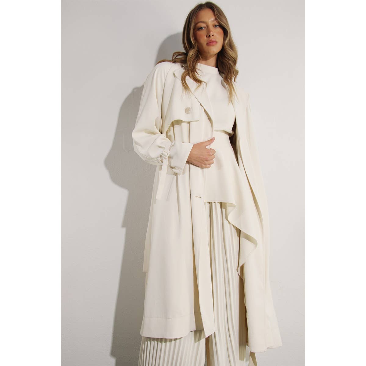 Mulla - BACK PLEATED TRENCH COAT: ASH TAUPE / M