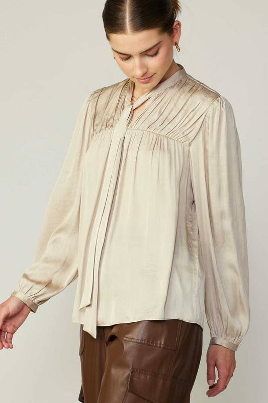 Current Air - V-neck Pleated Blouse W/Self Tie: Ecru / S