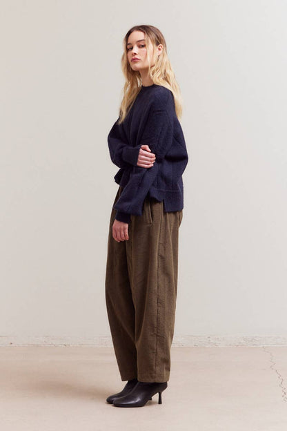 Grade & Gather - 41984 - TEXTURE GRID KNIT: MIDNIGHT / Contemporary / LARGE