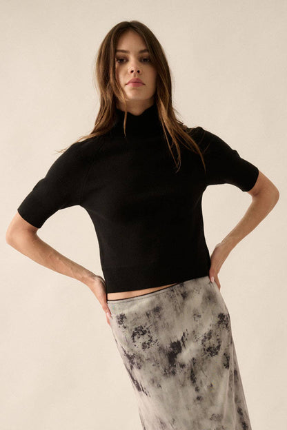 Promesa USA - Solid Knit Cropped Mock-Neck Short-Sleeve Sweater: Oatmeal / S